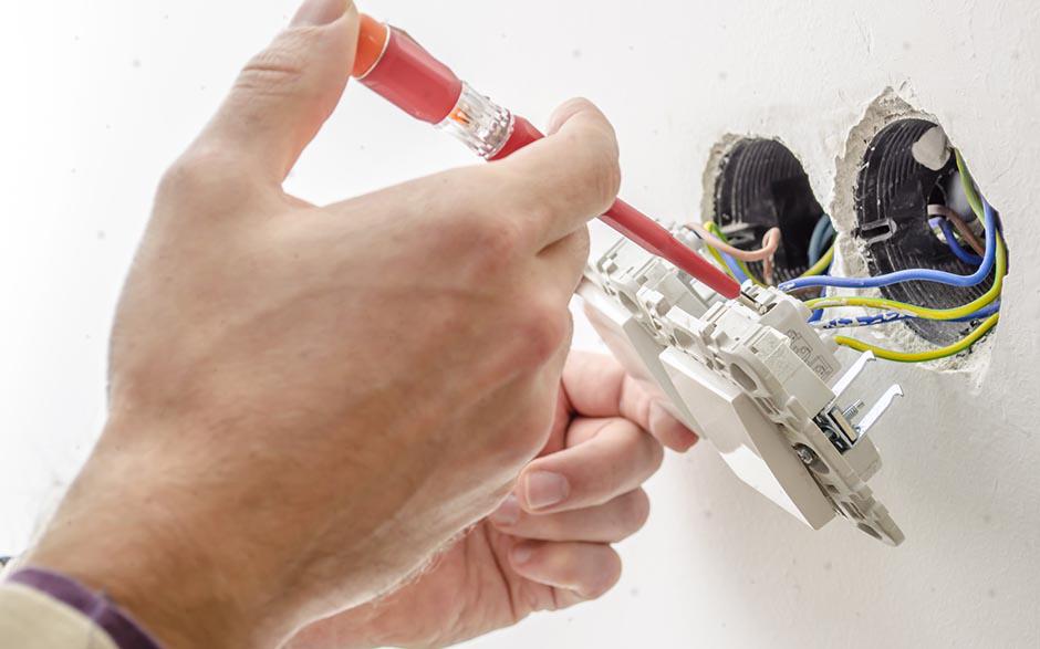 recherche électricien Pantin
